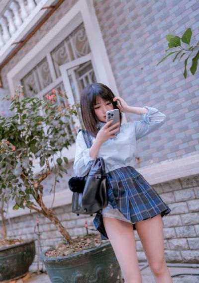 韩国电影漂亮的岳母_4K手机免费观看完整