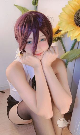 小肚热舞全集_BD在线视频观看