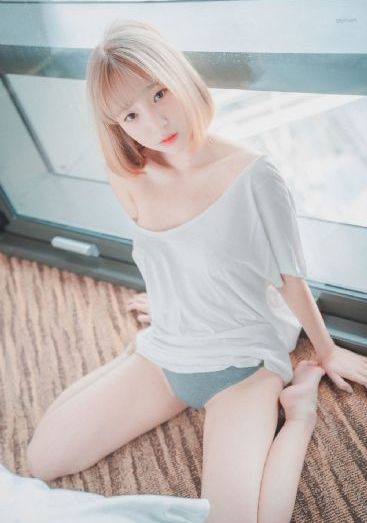 内裤之穴_HDHD在线观看
