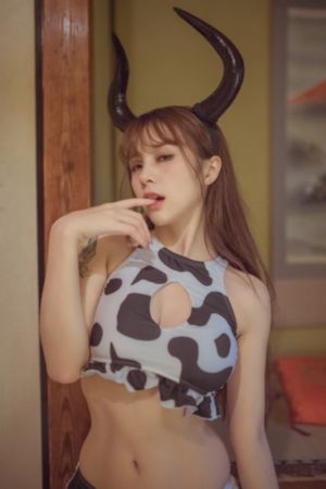 年轻的女教师2中文字_BD英语日韩免费观看