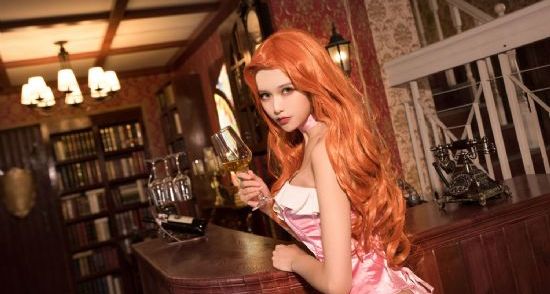 醉酒的女大学生_4K手机在线看